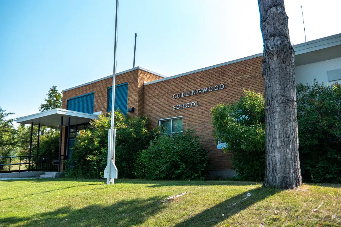 Collingwood community in Calgary